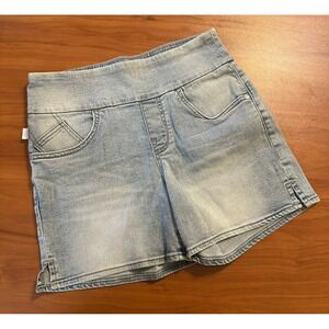 Rock & Republic Denim Rx Fever Pull On Shorts 6 Light Wash Slimming Denim Rx